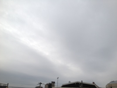昨日ほどではありませんが、気温が低いです